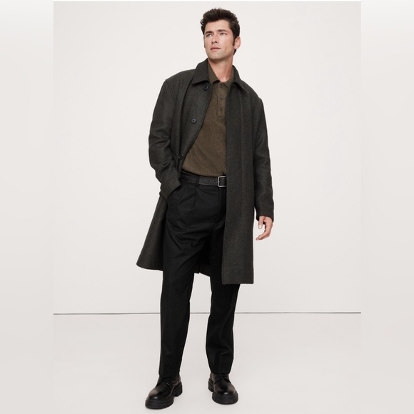 NWT! Banana Republic Men’s Wool Blend Pleated Pant - Multiple Sizes 🩷